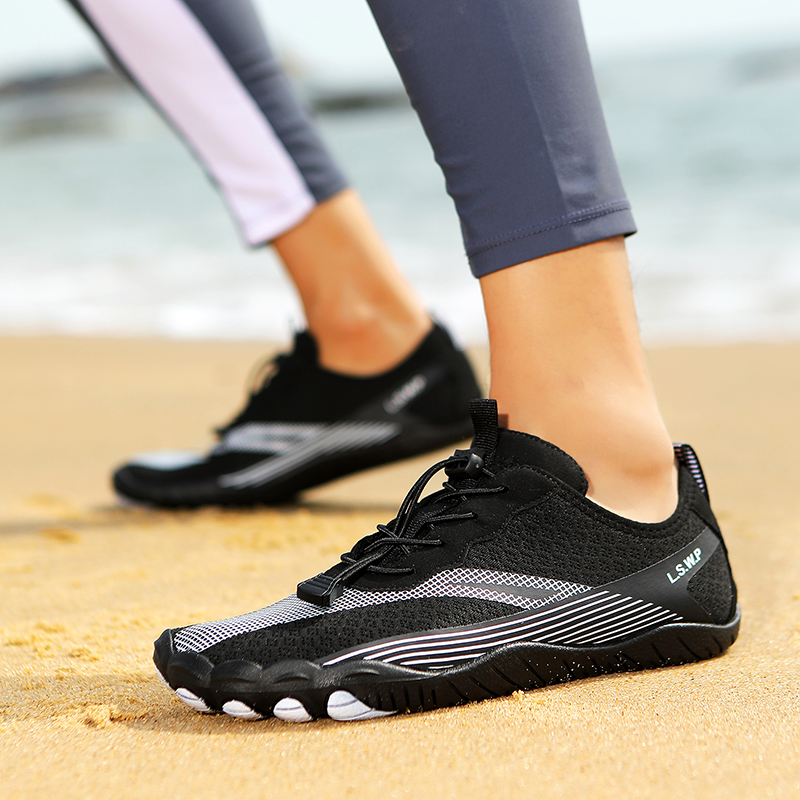 Barefoot Beach Wading Sneakers - огляд і ціна Aquatic Sports